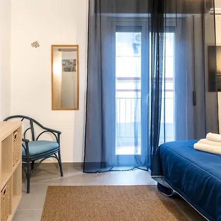 Apartment Casteldaci Sea House - Exclusive Brand 